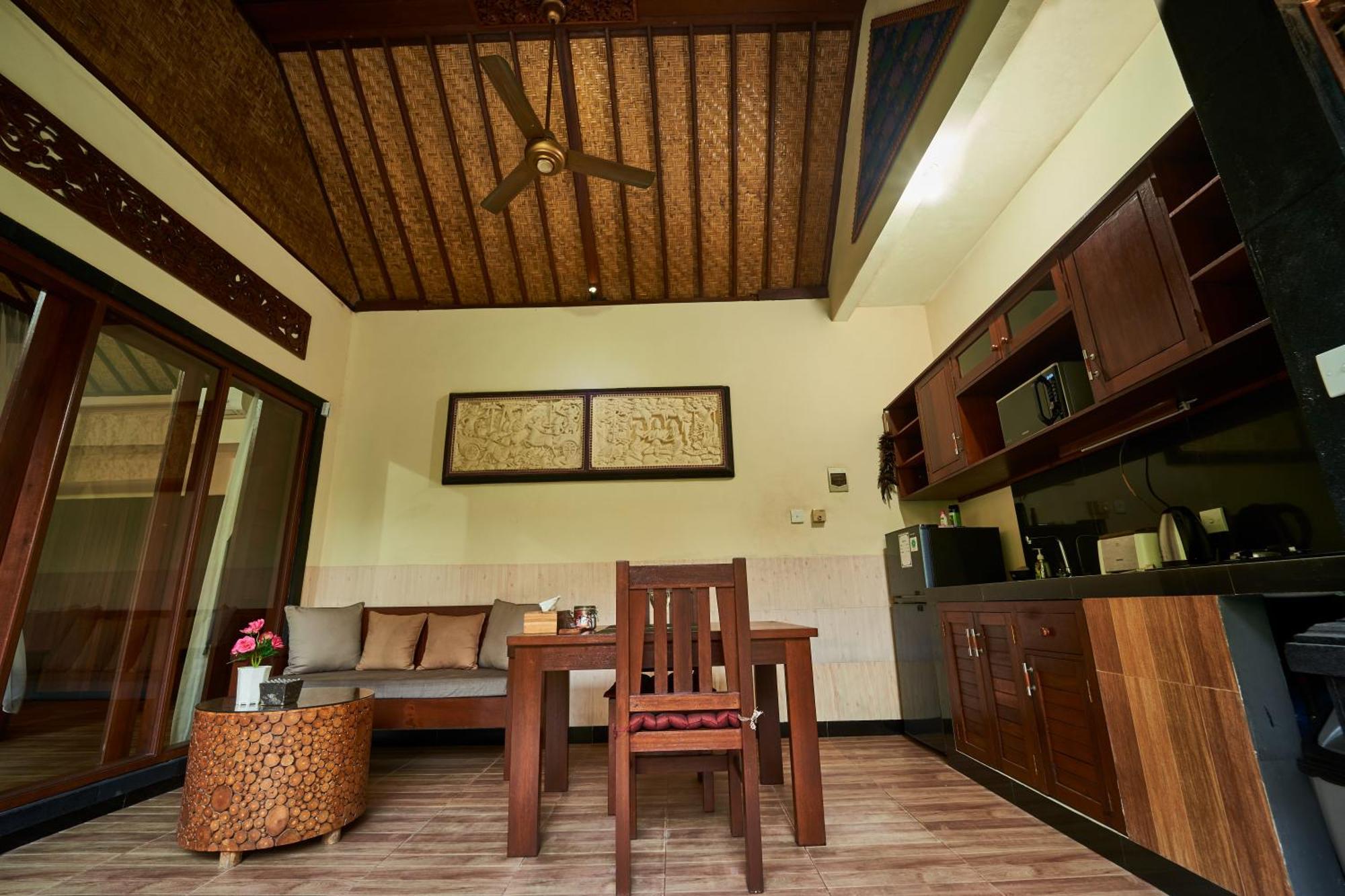 Buda Merta 2 Villa *