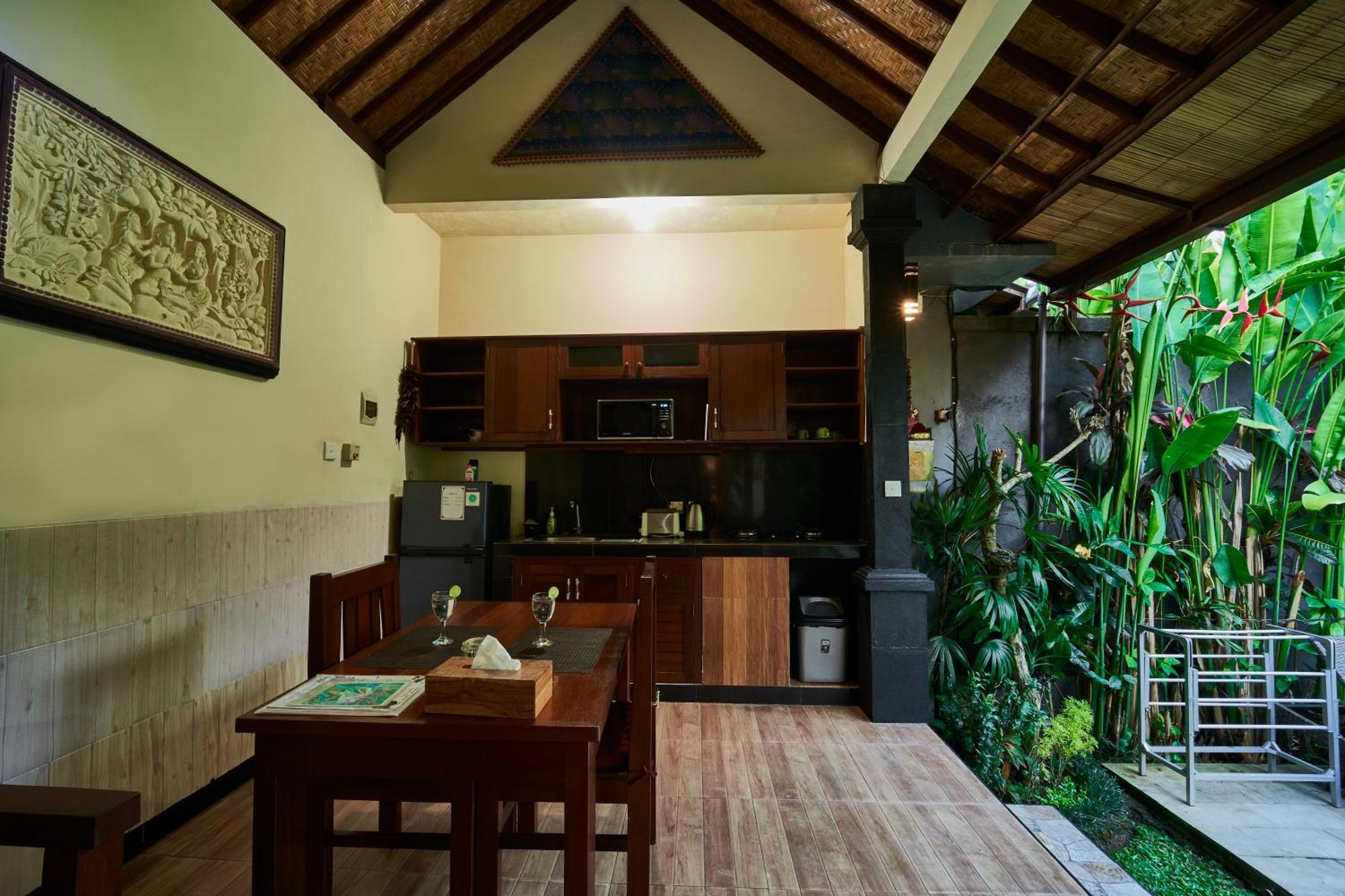 Villa Buda Merta 2 *
